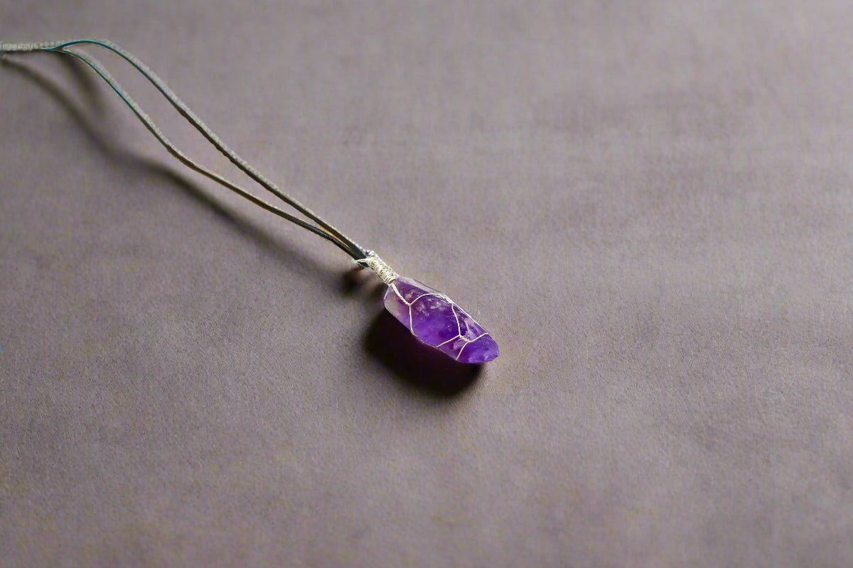 Amethyst Necklace is the perfect gemstone jewelry for stress relief, anxiety relief, and emotional balance, as it uses the best healing crystals for anxiety, making it great for spiritual gifts.